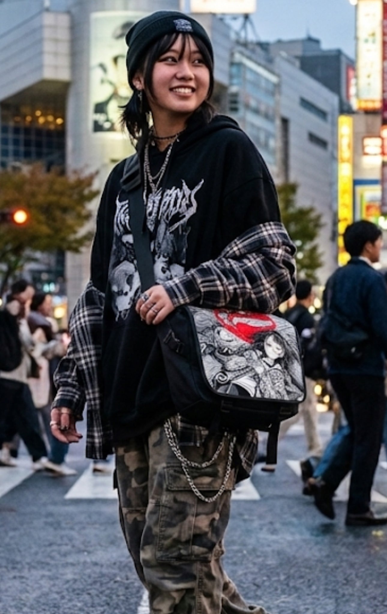 Dragon Maiden - Faceoff® Messenger