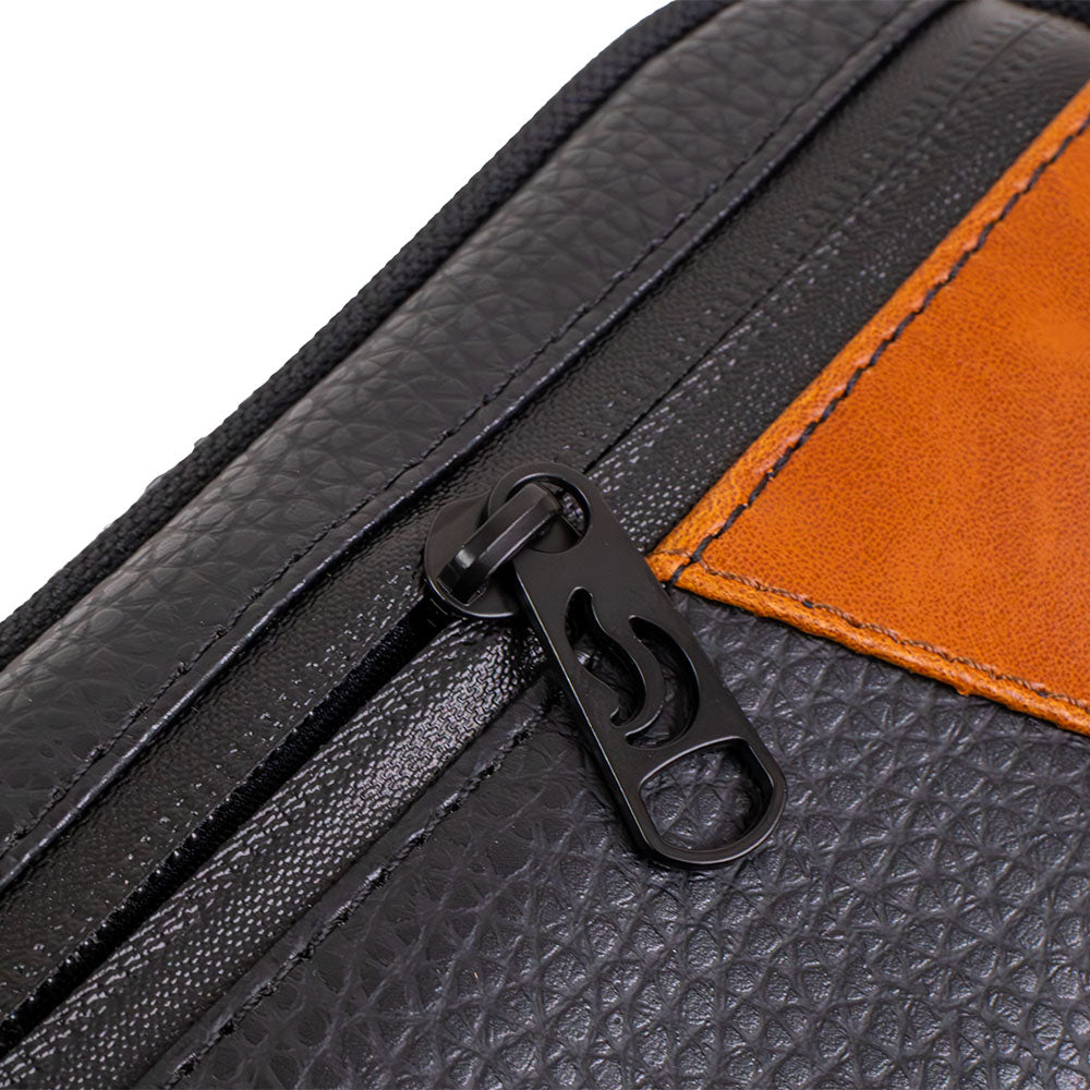 Flux-Black Leather