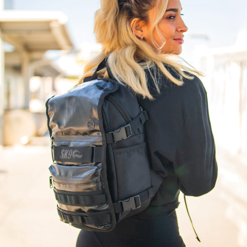 Utility - Black - Faceoff® Small