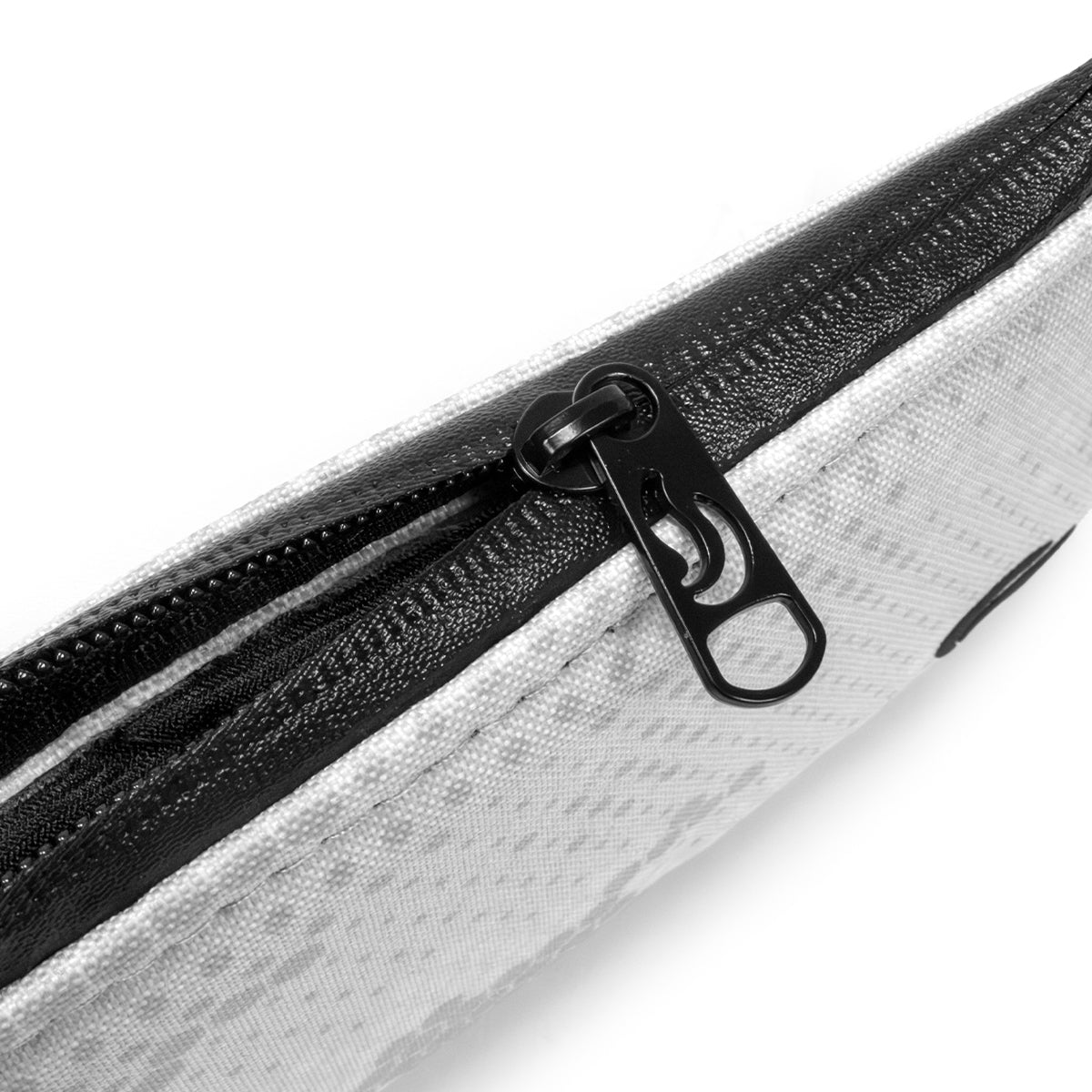 6" Zip Pouch - Atomic White Camo