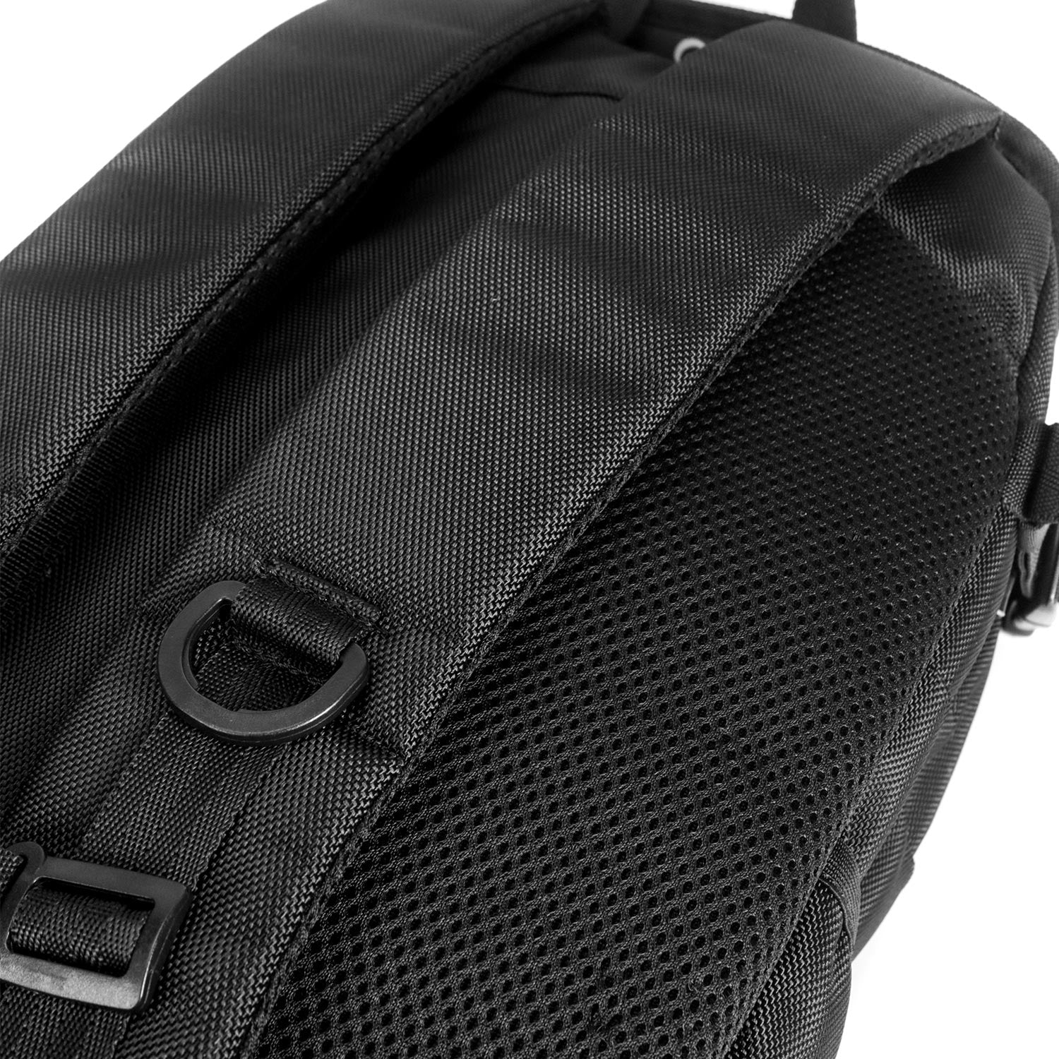Faceoff® Medium Custom