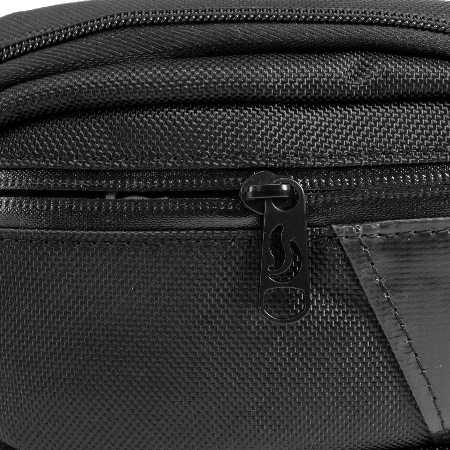 Hipster - Black Canvas