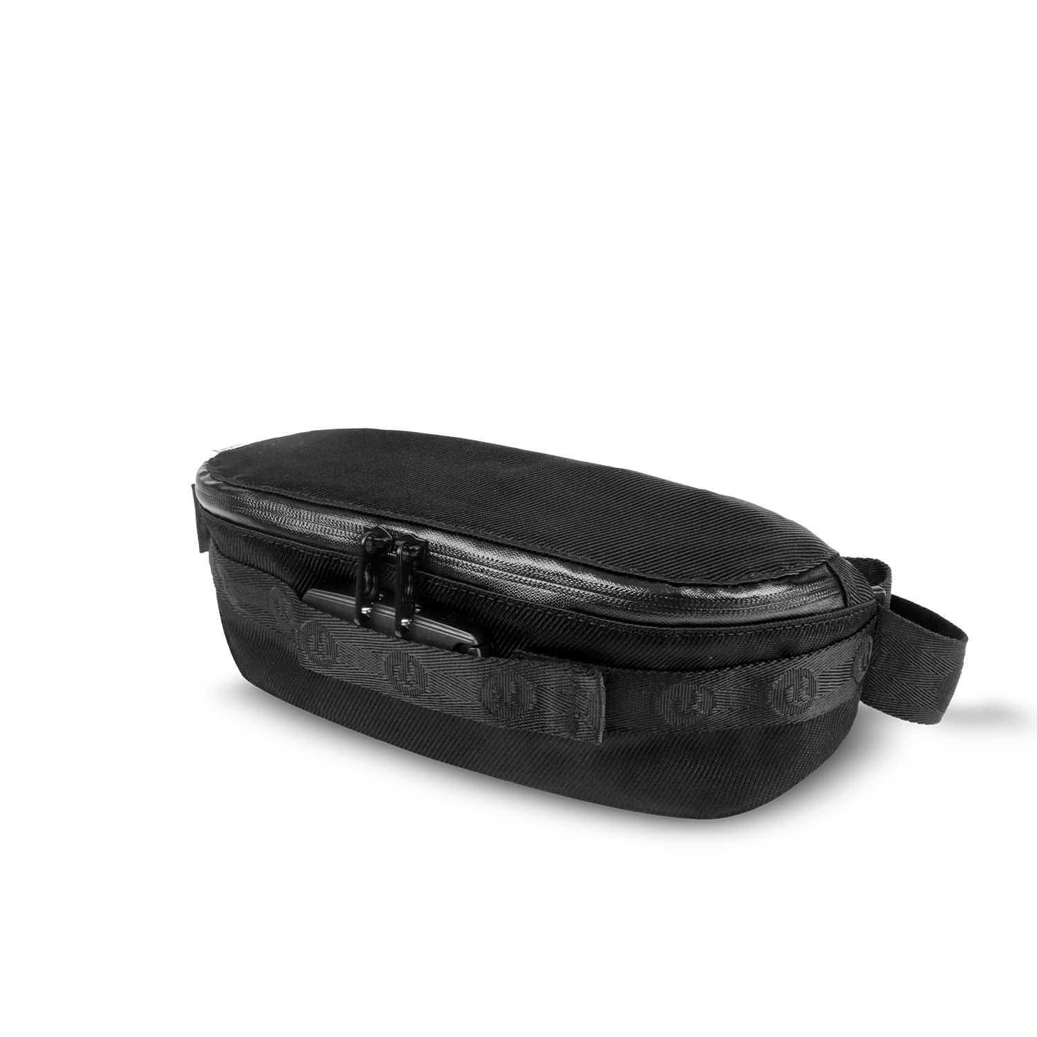 Maverick - Black Canvas