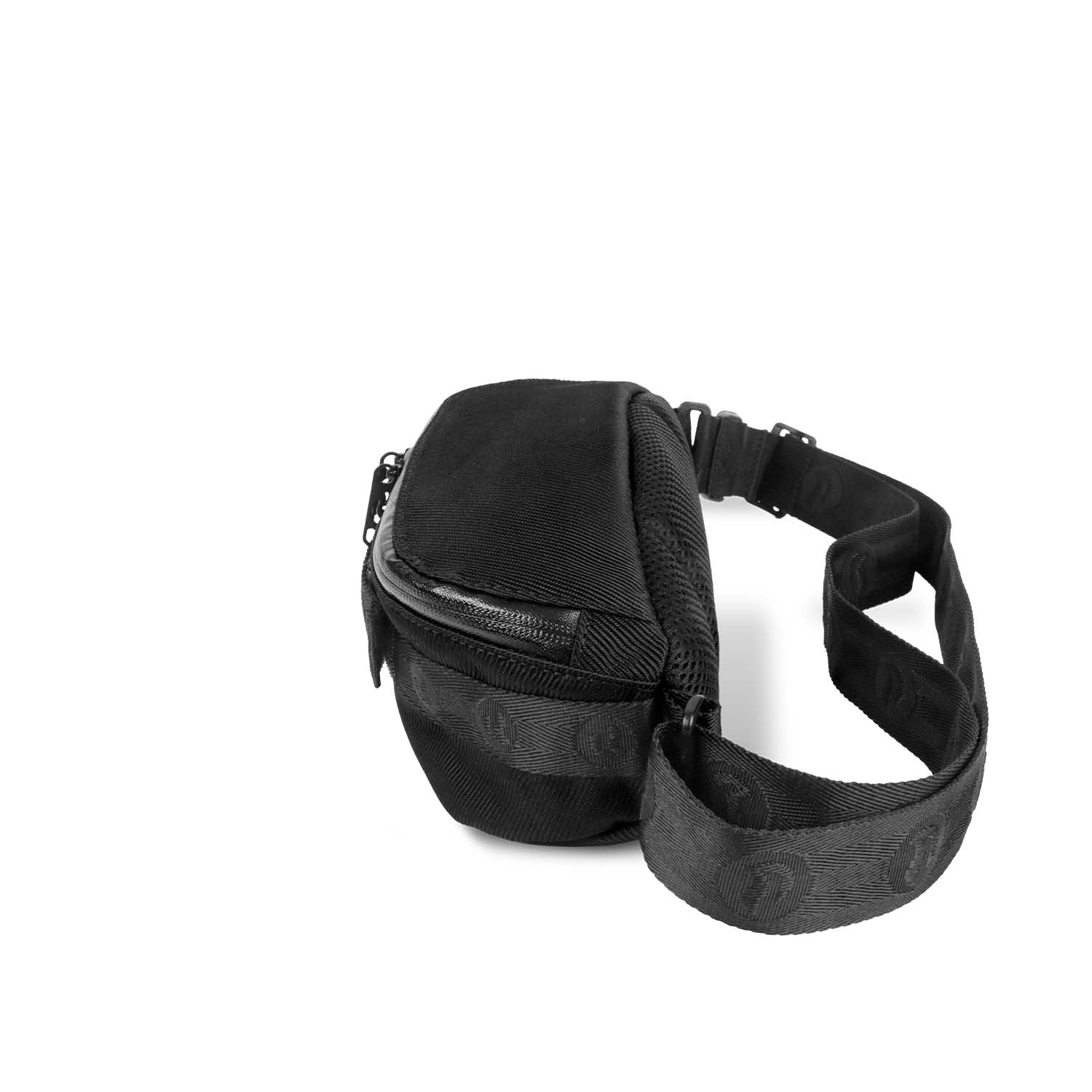Maverick - Black Canvas