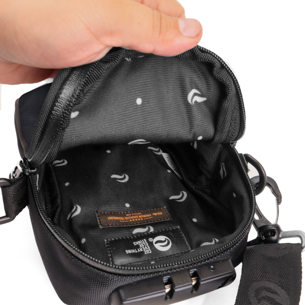 Slide W/Lock - Black Canvas