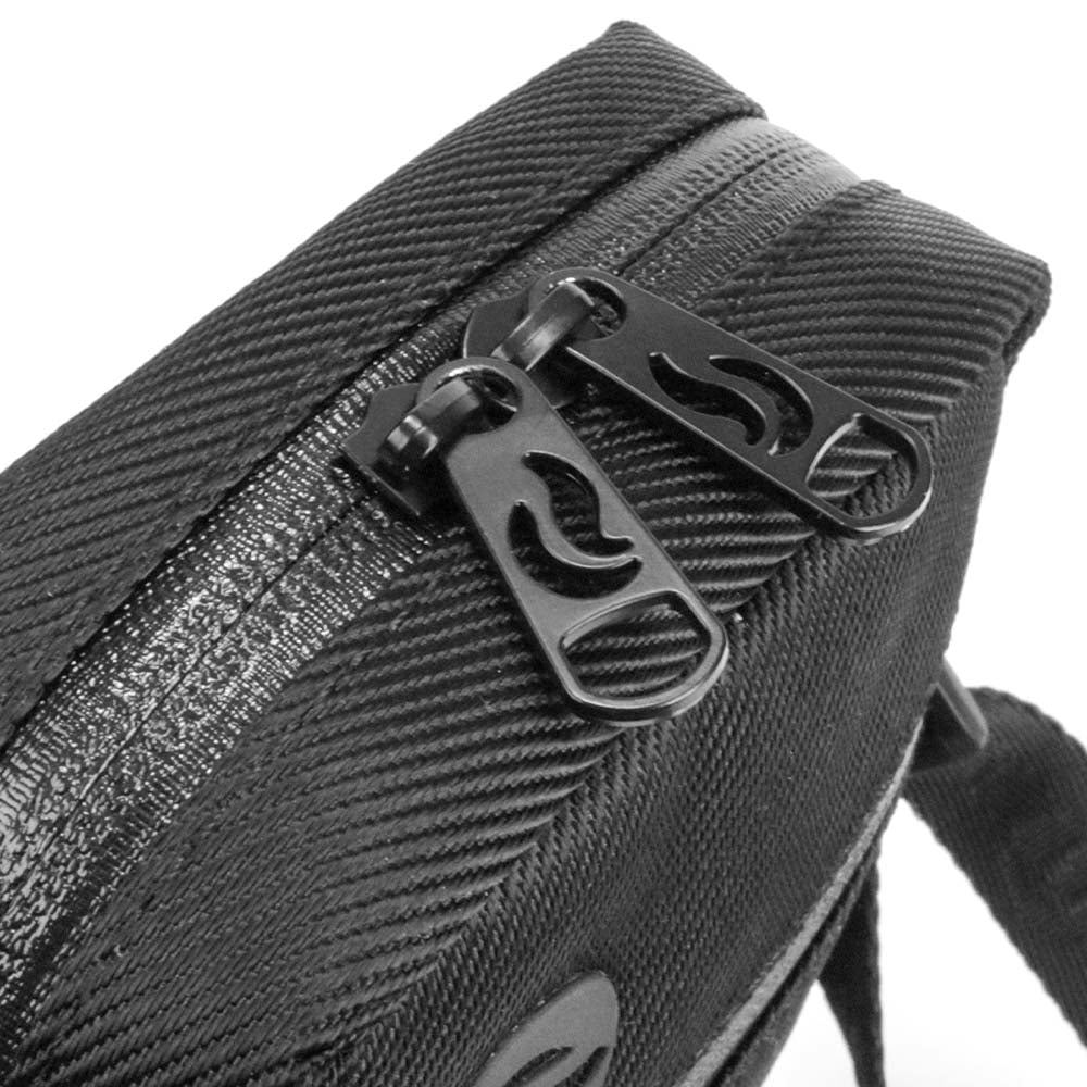 Slide Mini - Black Canvas