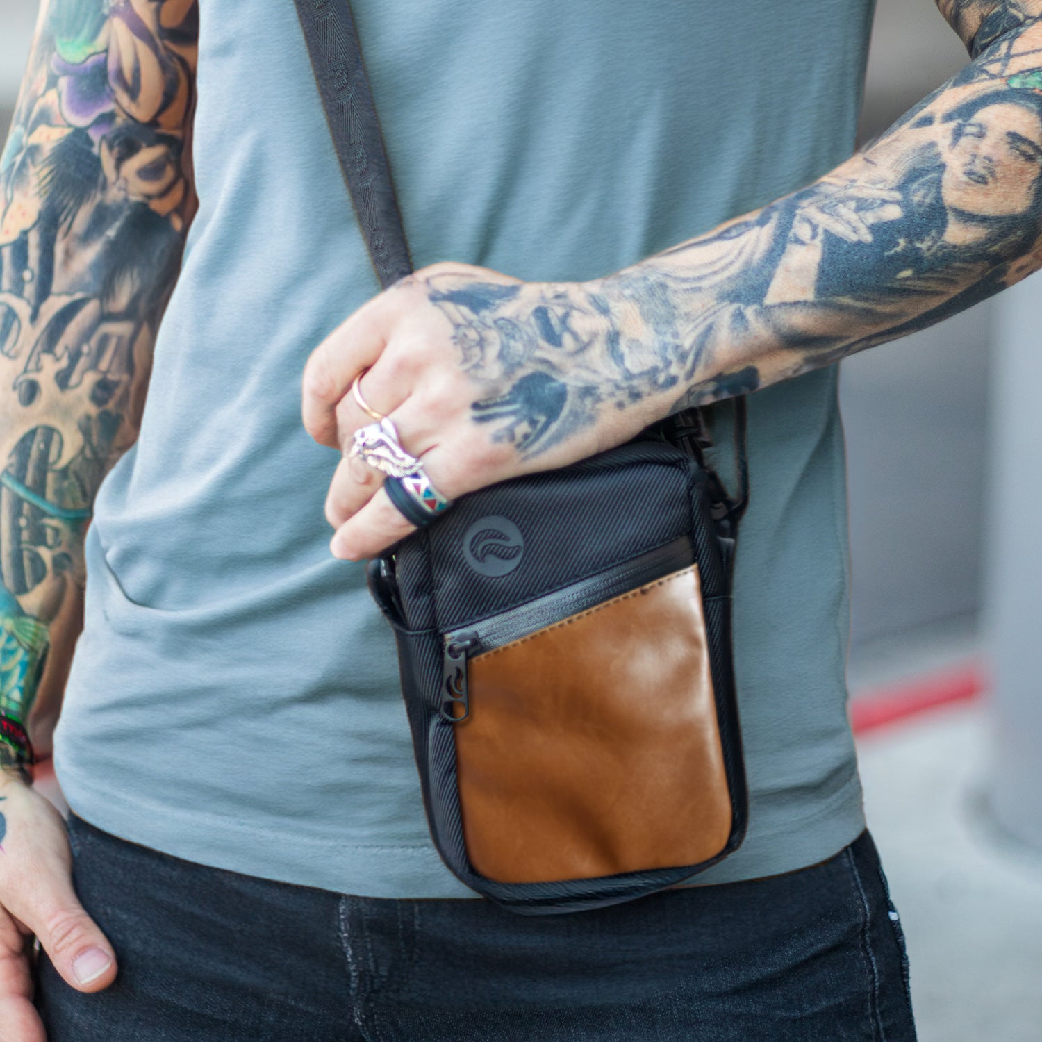 Slide Mini - Black Canvas/Orange Leather