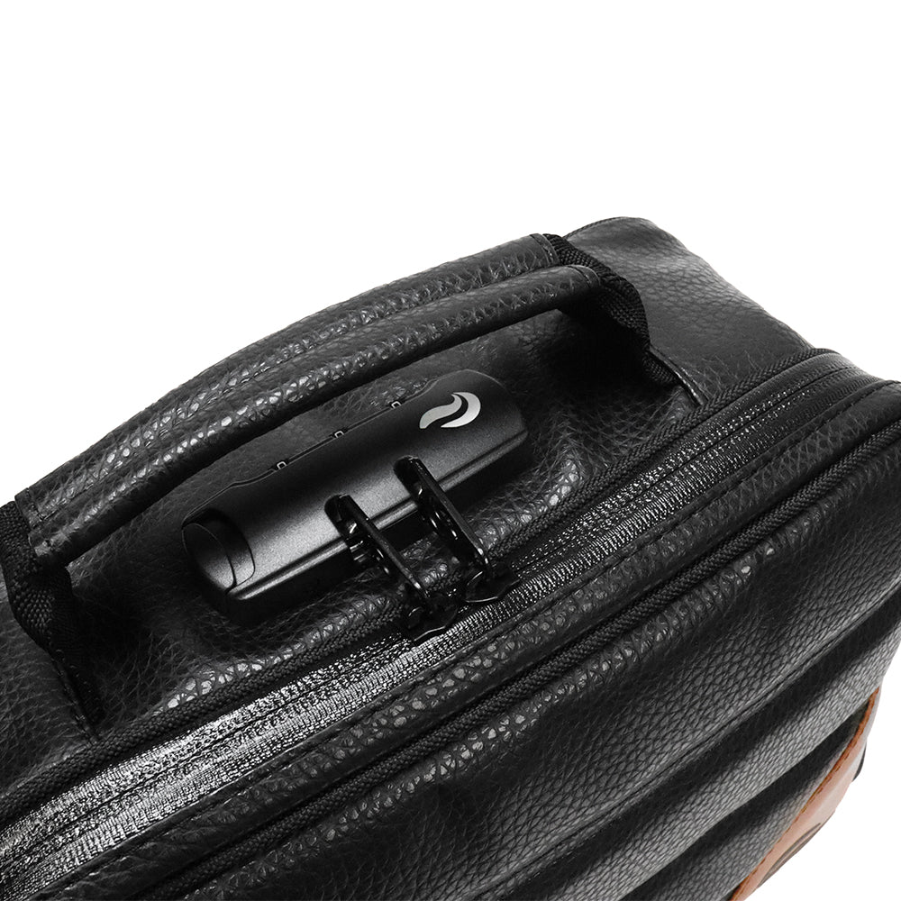 Pilot L - Black Leather