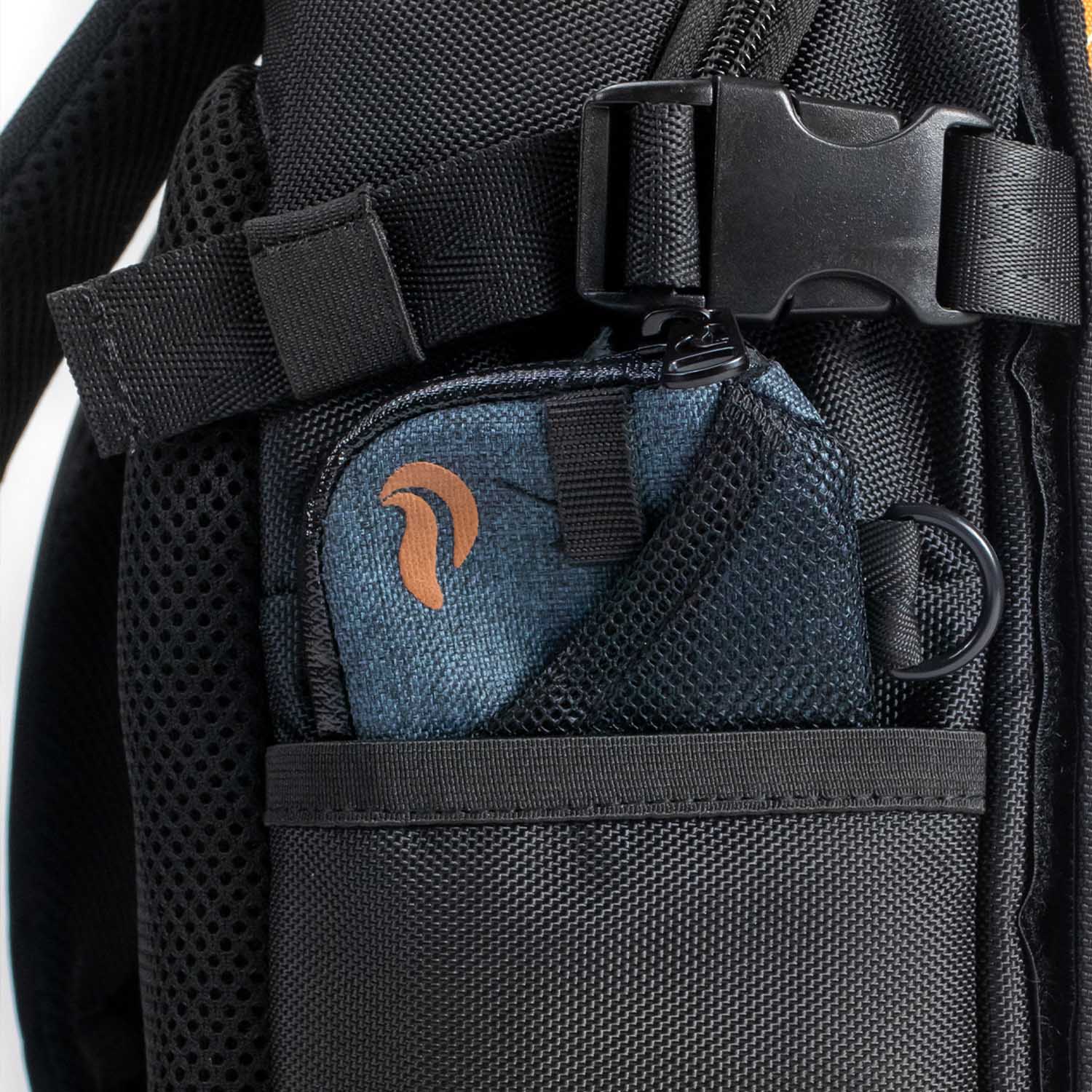Rebel - Faceoff® Small