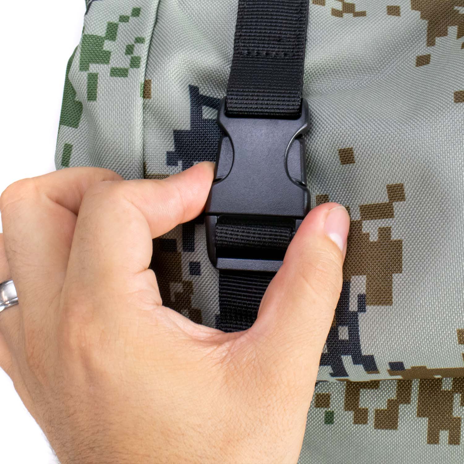 Explorer - Green Pixel Camo