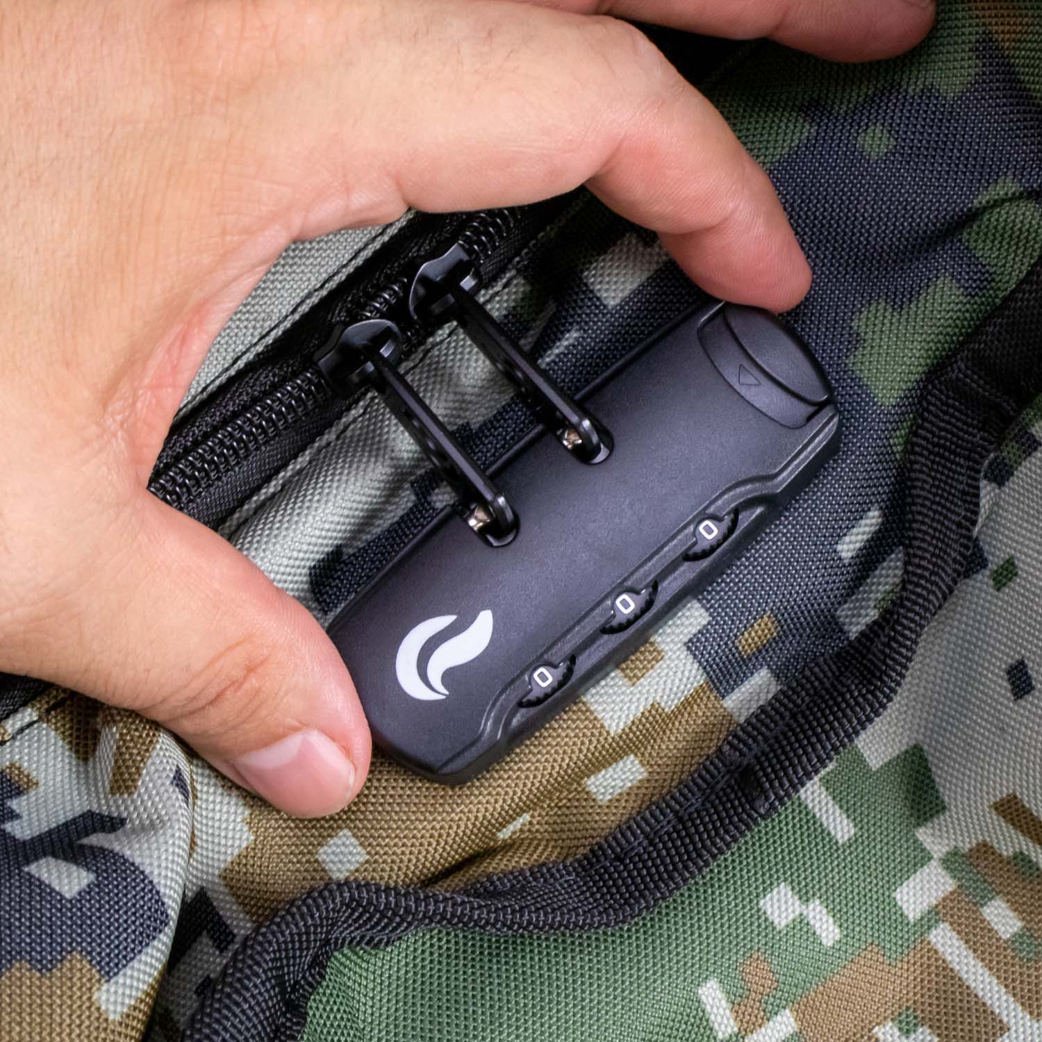 Explorer - Green Pixel Camo