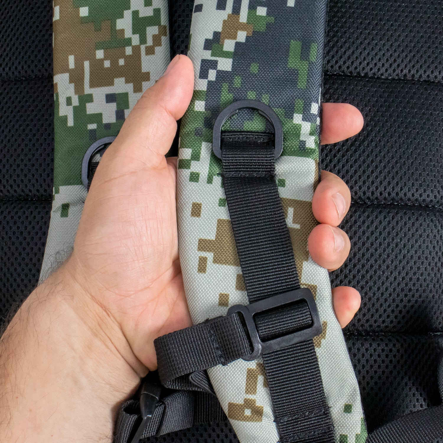 Nomad - Green Pixel Camo