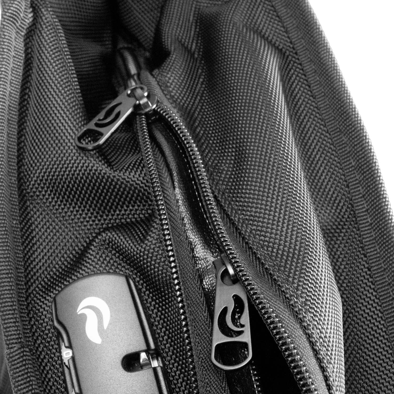 Rogue - Black