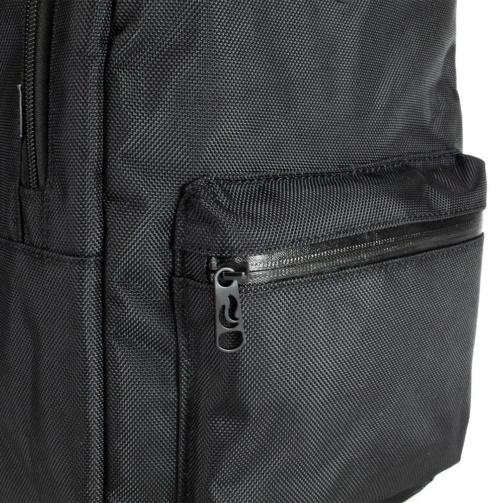 Element M - Black