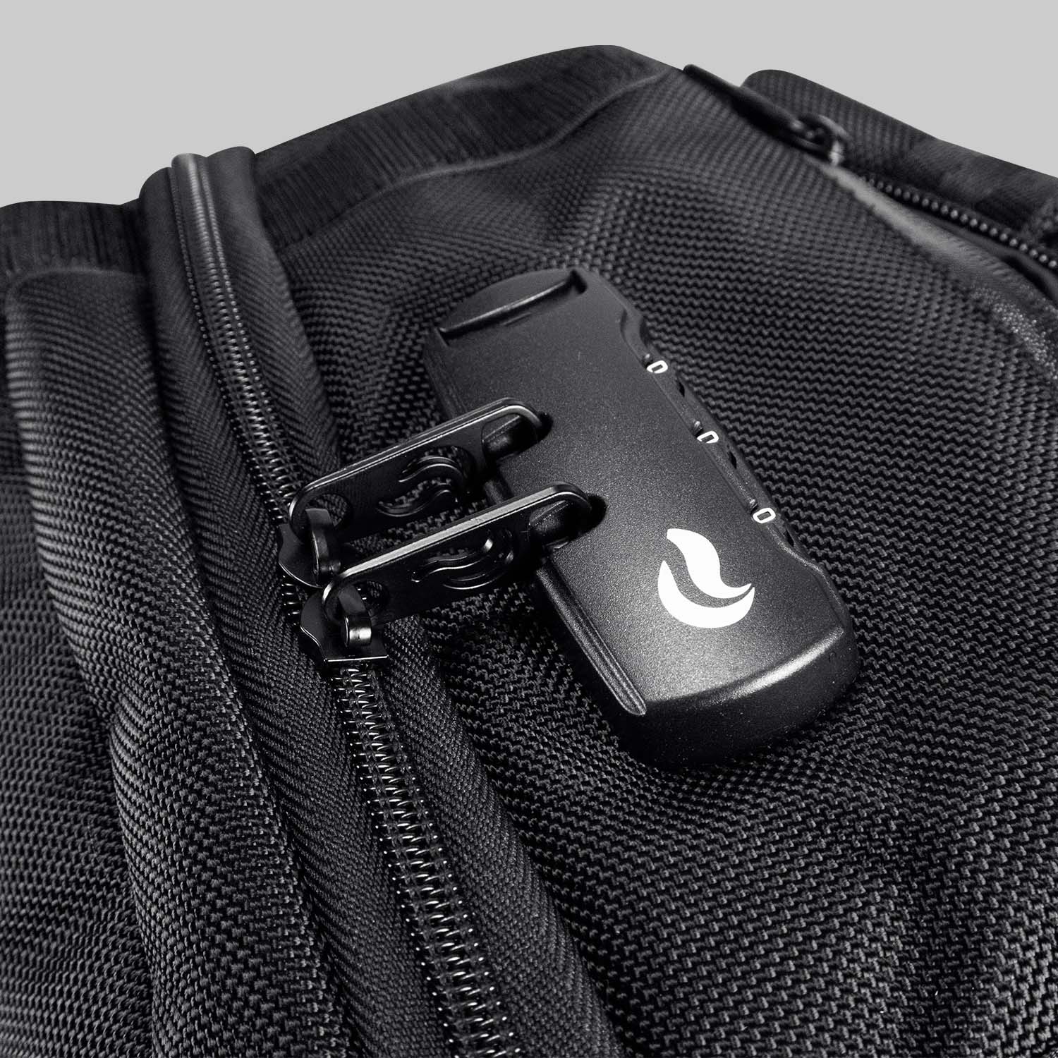 Pop Culture Skull - Faceoff®