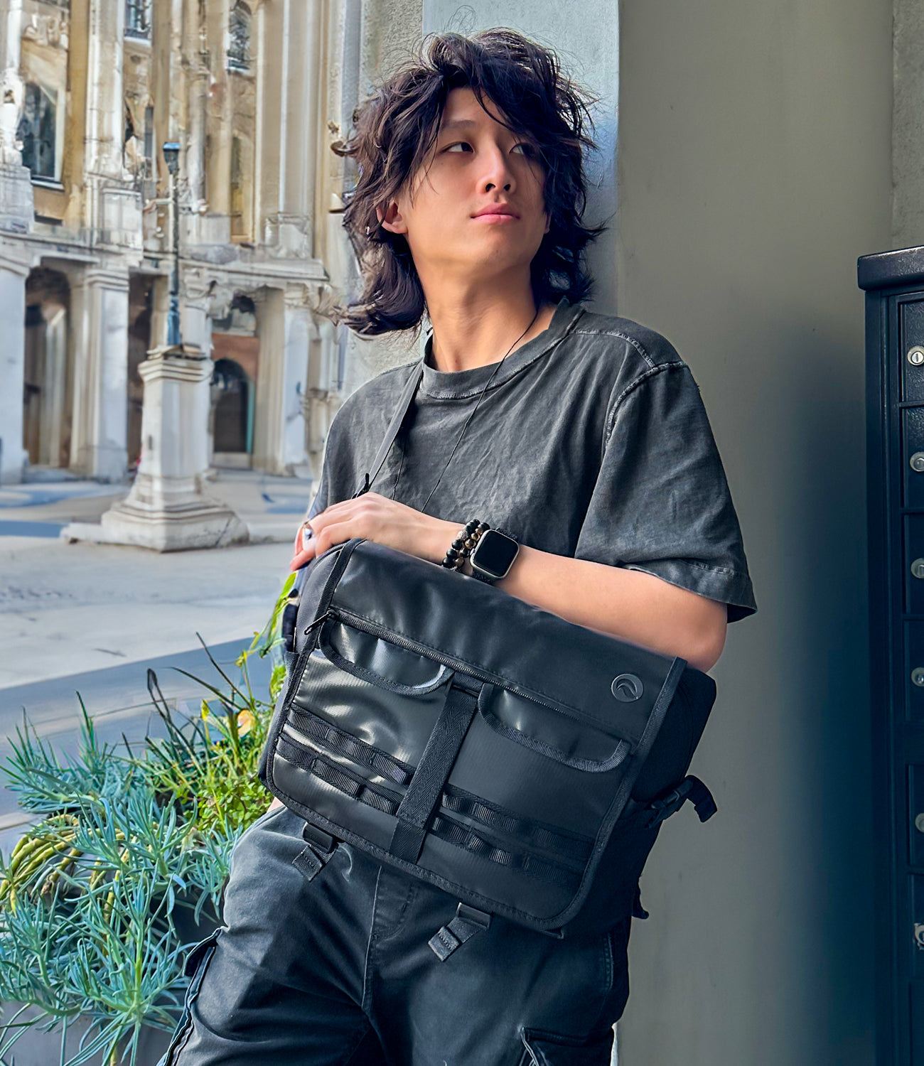 Rasta Lion L - Faceoff® Messenger