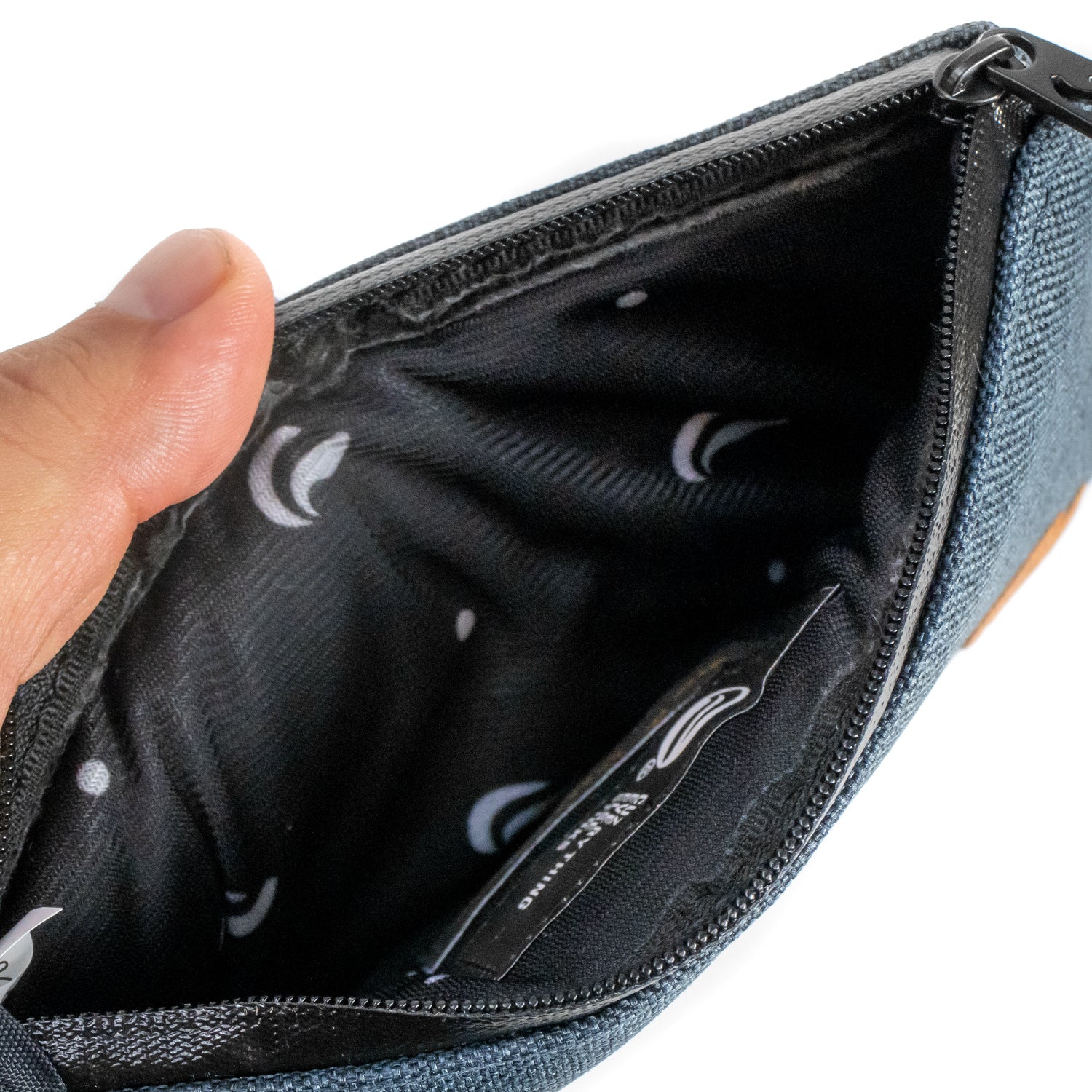 7" Zip Pouch - Denim Oxford