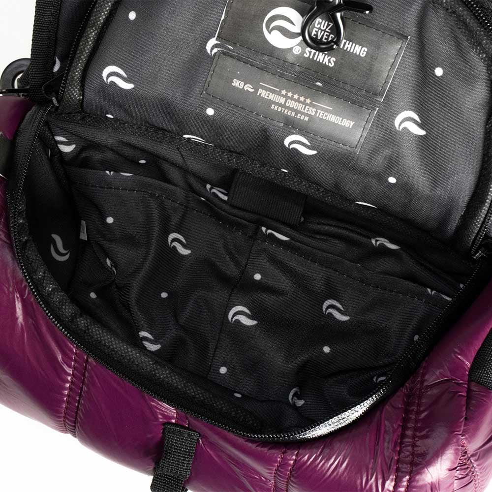 Skunk Uptown Smell Proof Duffel Bag Odorless & Protective - BLACK