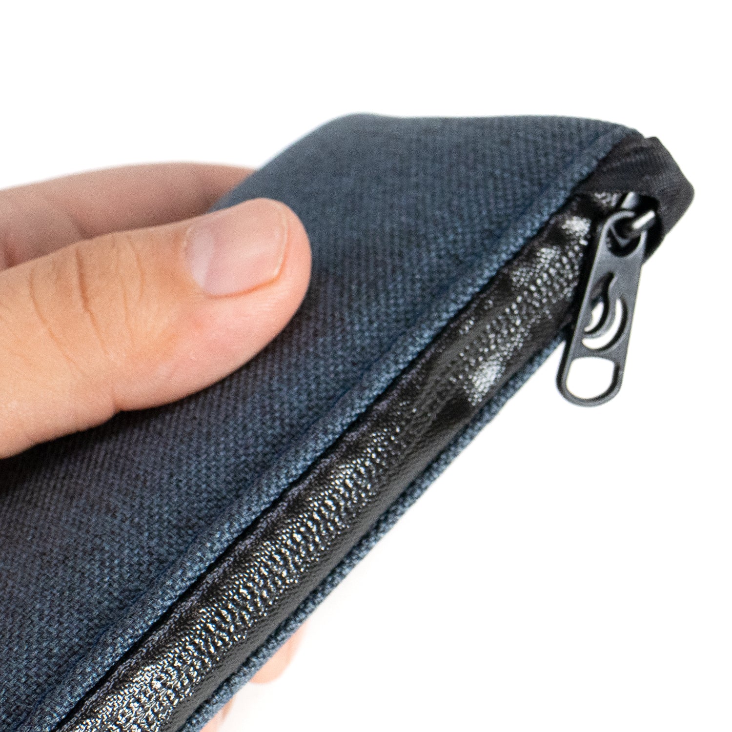 6" Zip Pouch - Denim Oxford